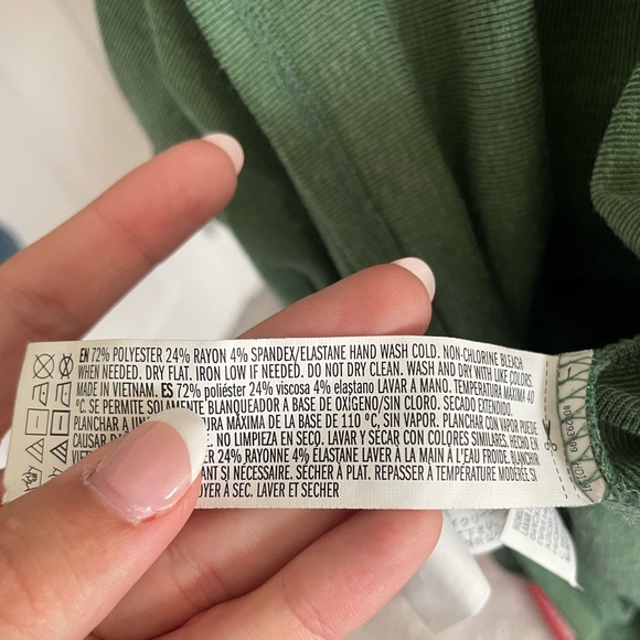 Green comfy t-shirt dress - Picture 5 of 5